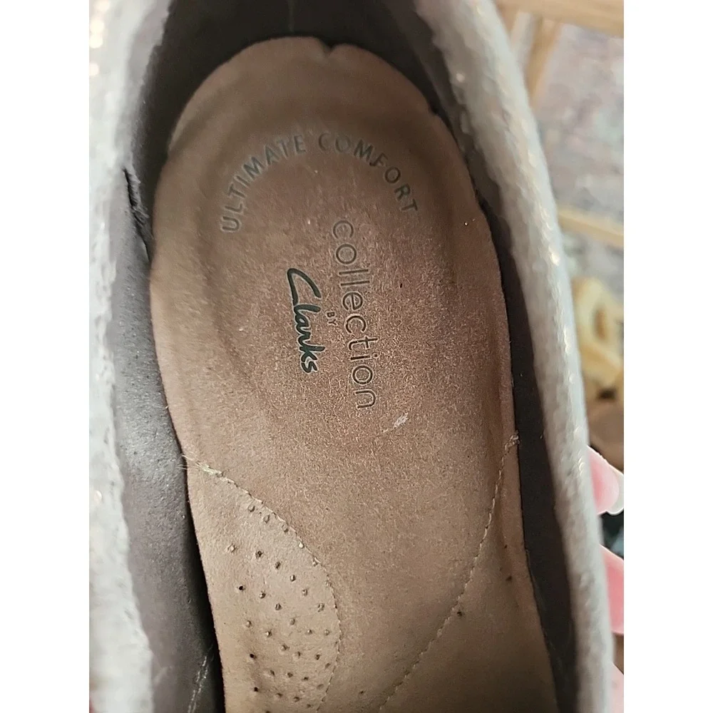 Clarks Trish Rose Copper Metallic Loafers‎ Shoes Slip On 8.5 M NWOT